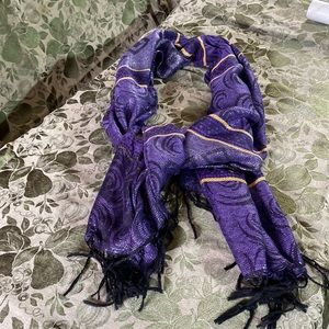 Beautiful purple scarf